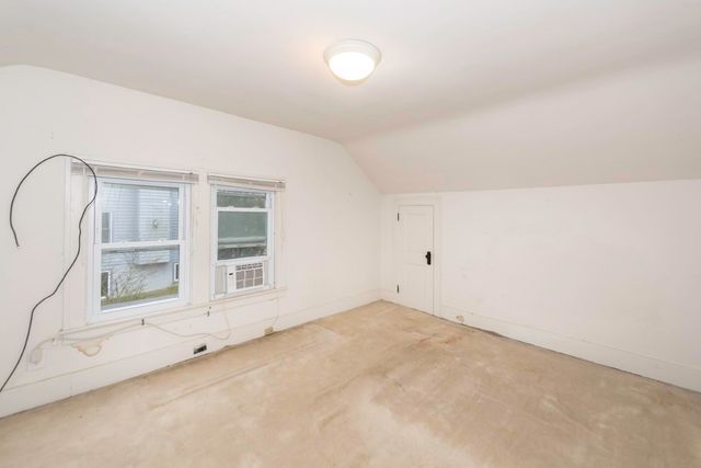 3 Shipman Circle, Ann Arbor, MI 48104