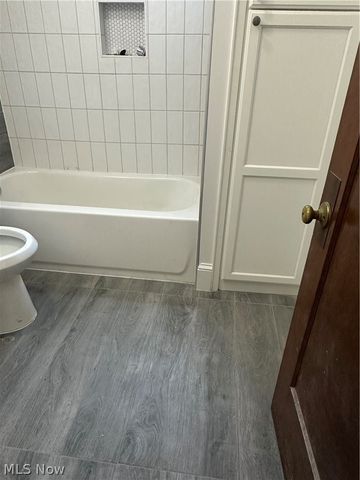 1635 Belmar Road 1, Cleveland Heights, OH 44118