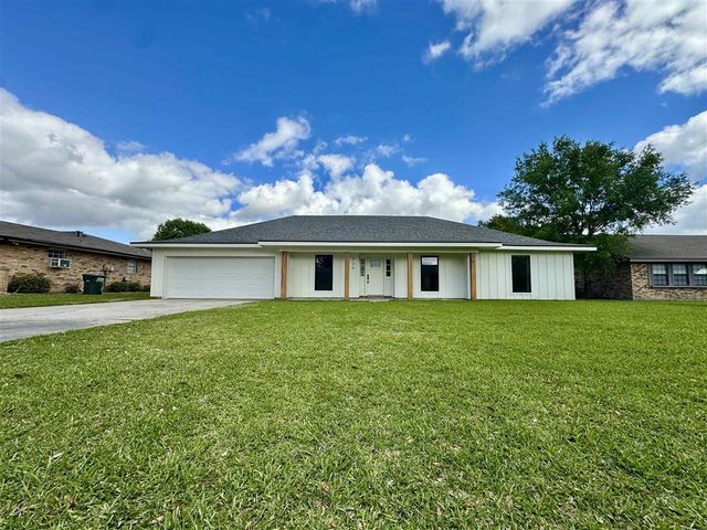 326 Vanessa Avenue, Lake Charles, LA 70605