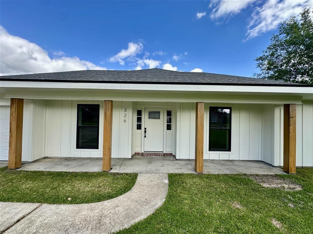 326 Vanessa Avenue, Lake Charles, LA 70605