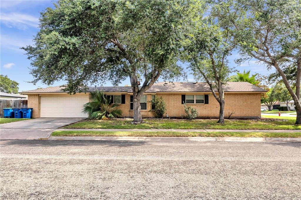 101 Toyah Dr, Portland, TX 78374 — photo 5