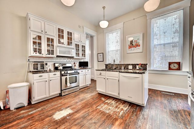 18 W 8th Street, Newport, KY 41071