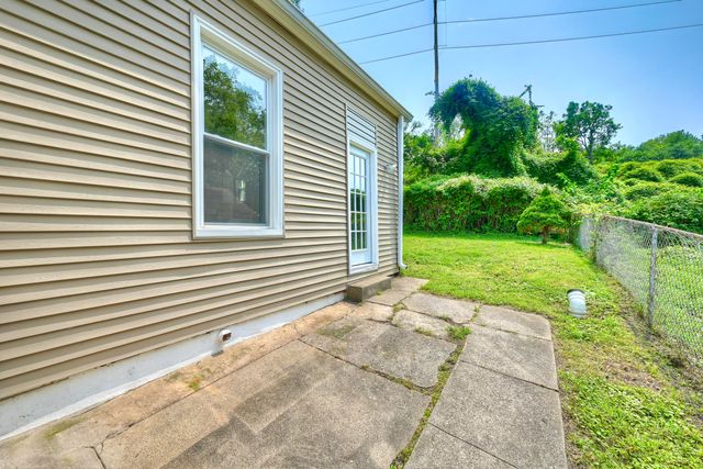 922 6th Avenue, Dayton, KY 41074