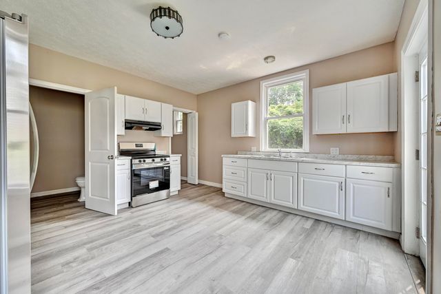 922 6th Avenue, Dayton, KY 41074