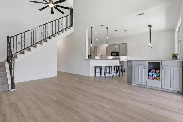 6107 Grande Cove Court, Granbury, TX 76049