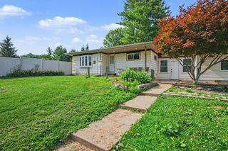 59293 Roberts Road, Three Rivers, MI 49093