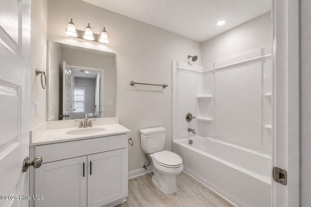 4949 Glen Garden Circle, Leland, NC 28451