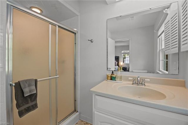 760 Village Green PW, Newport News, VA 23602