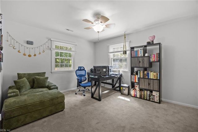 760 Village Green PW, Newport News, VA 23602