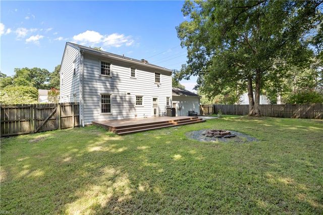 760 Village Green PW, Newport News, VA 23602