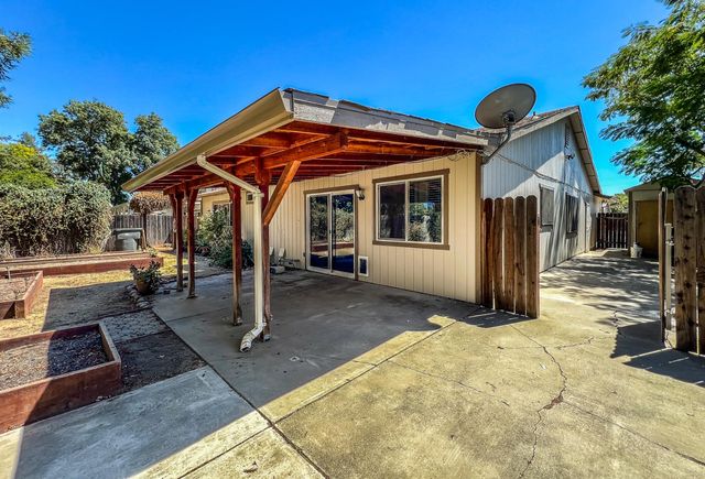 148 Glacier St, Woodland, CA 95695