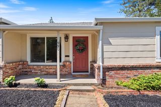 990 Crescent St, Placerville, CA 95667