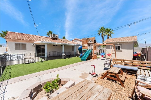 5218 Sangara Drive, North Las Vegas, NV 89031