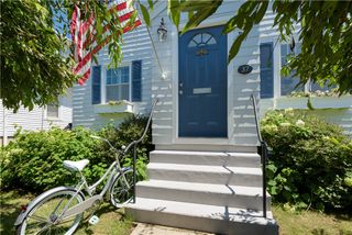 37 Almy Street, Newport, RI 02840