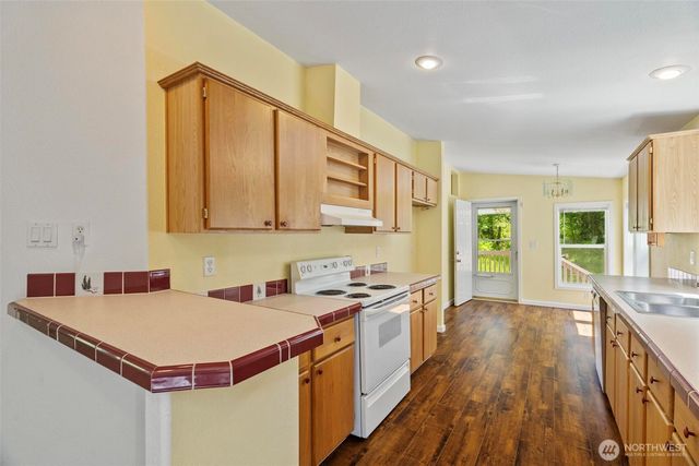 7515 304th Street E, Graham, WA 98338