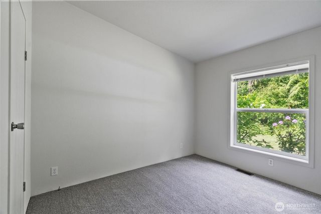 7515 304th Street E, Graham, WA 98338