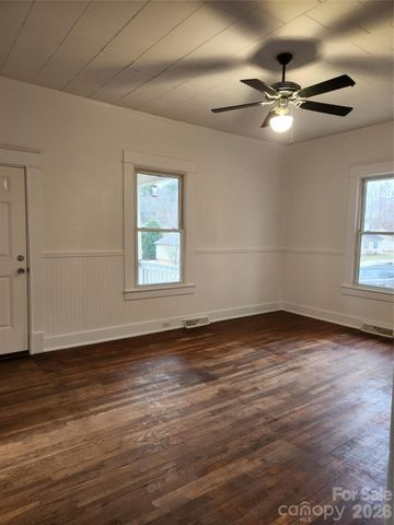 104 1st Avenue, China Grove, NC 28023