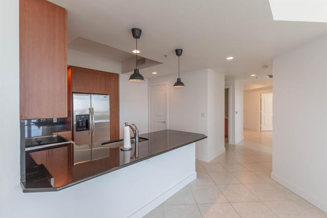 315 NE 3rd Avenue 1706, Fort Lauderdale, FL 33301