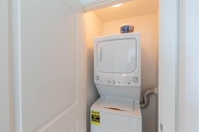 315 NE 3rd Avenue 1706, Fort Lauderdale, FL 33301