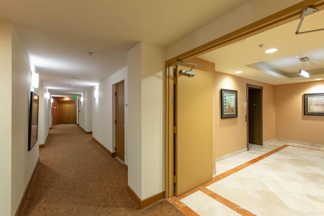 315 NE 3rd Avenue 1706, Fort Lauderdale, FL 33301