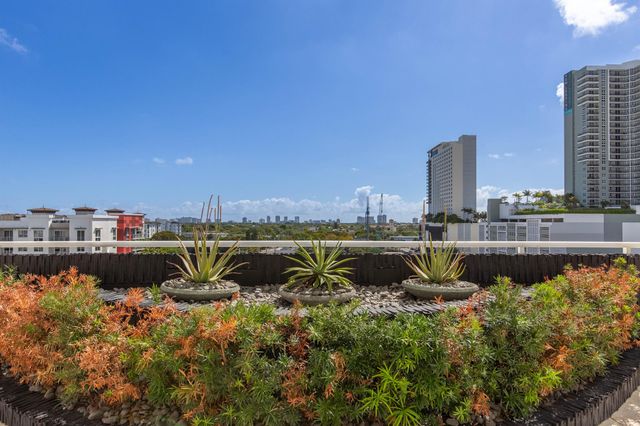 315 NE 3rd Avenue 1706, Fort Lauderdale, FL 33301