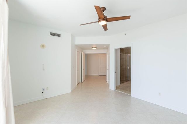 315 NE 3rd Avenue 1706, Fort Lauderdale, FL 33301