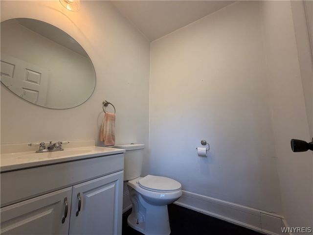 12182 Old Main Road, Hanover, NY 14136