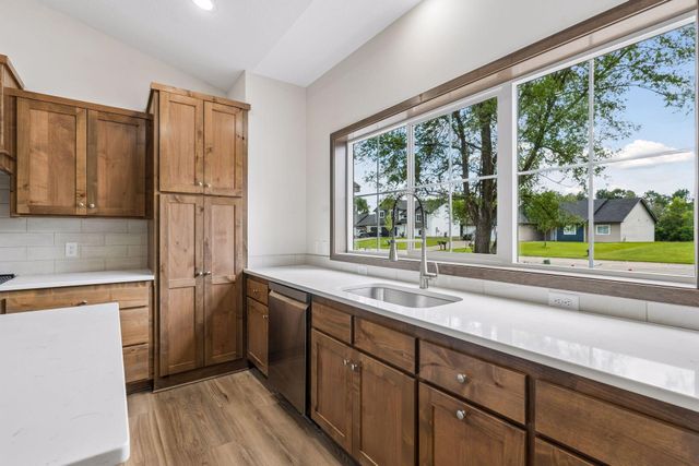 2699 128th Avenue NW, Coon Rapids, MN 55448
