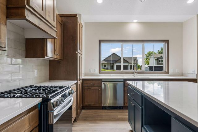 2699 128th Avenue NW, Coon Rapids, MN 55448
