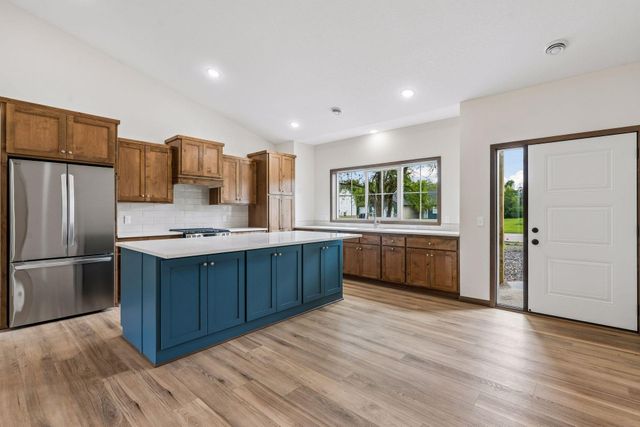 2699 128th Avenue NW, Coon Rapids, MN 55448