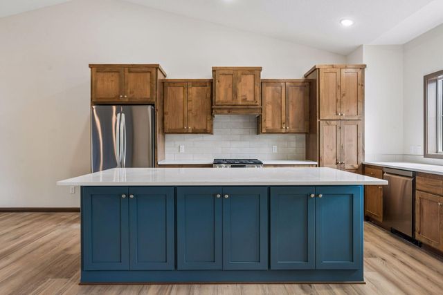 2699 128th Avenue NW, Coon Rapids, MN 55448