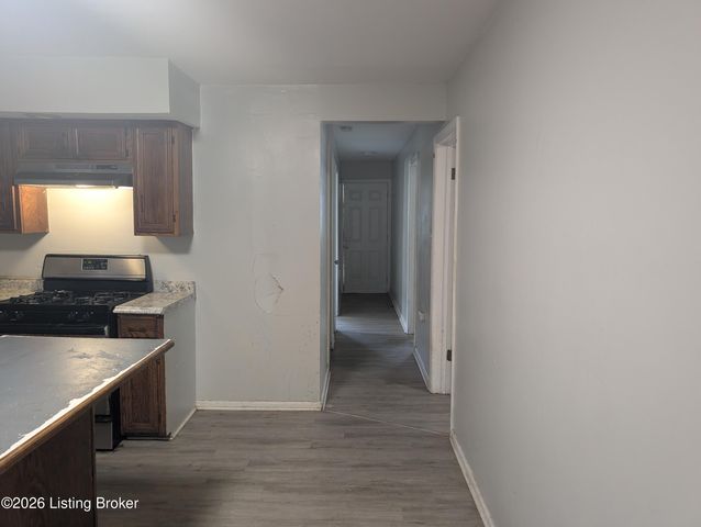 642 Louis Coleman Jr Dr, Louisville, KY 40211