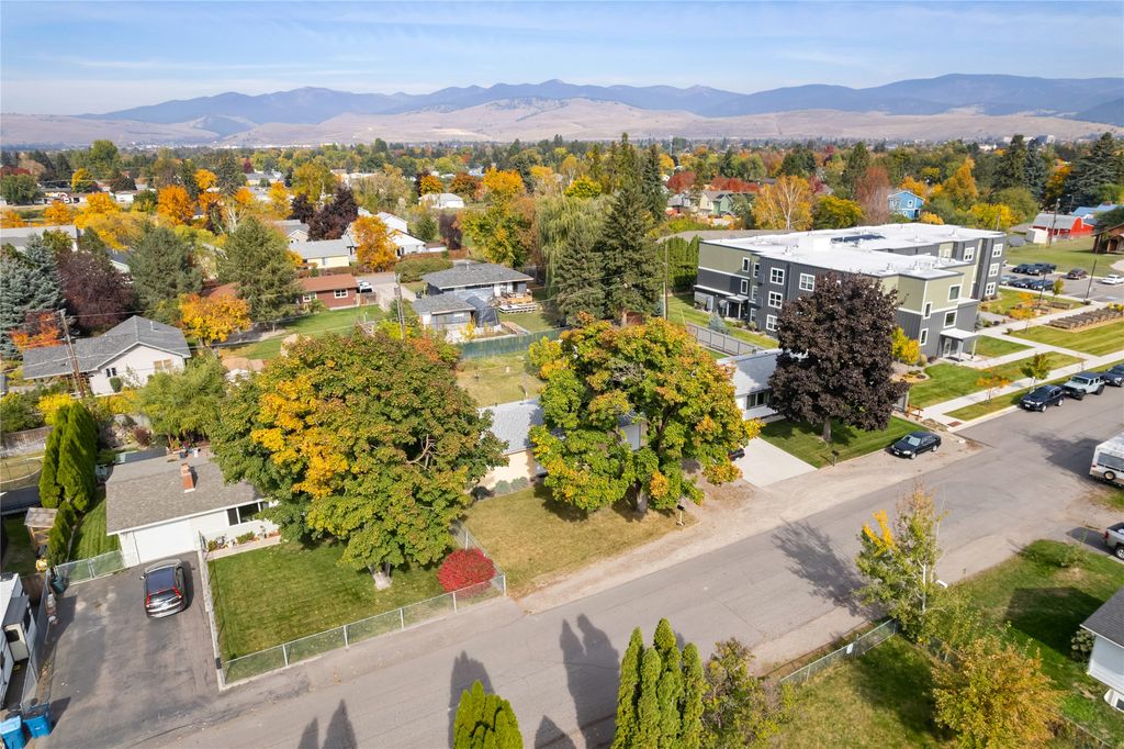 2406 S 9th Street W, Missoula, MT 59801 photo 3