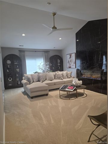 40488 Glen Eagle Lane, Canton Charter Township, MI 48188