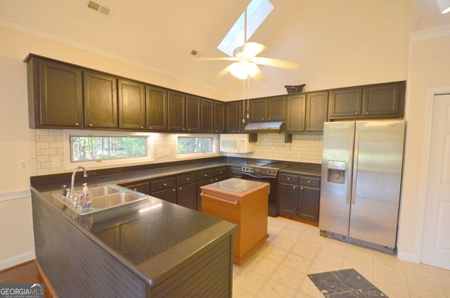 108 Gleneagle Point, Peachtree City, GA 30269