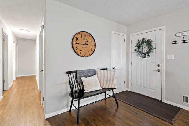 2206 W 89th Street W, Bloomington, MN 55431