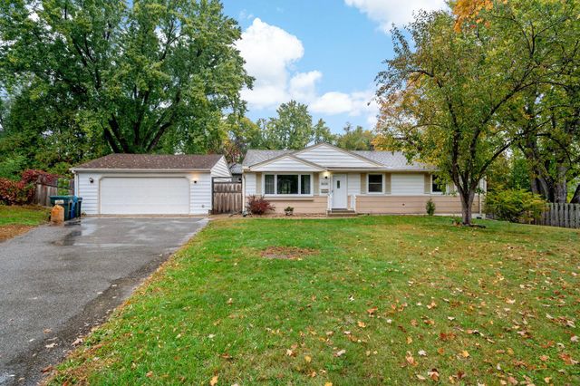 2206 W 89th Street W, Bloomington, MN 55431