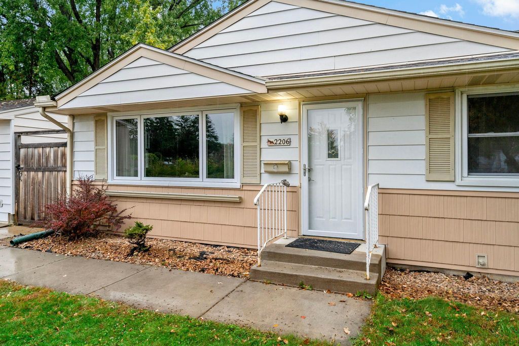 2206 W 89th Street W, Bloomington, MN 55431 — photo 3