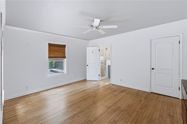 329 Laurel Dr, Corpus Christi, TX 78404