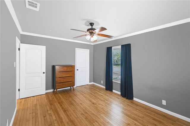 329 Laurel Dr, Corpus Christi, TX 78404