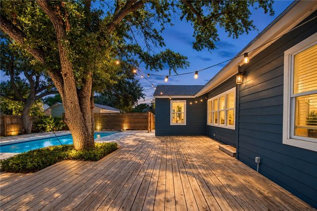 329 Laurel Dr, Corpus Christi, TX 78404