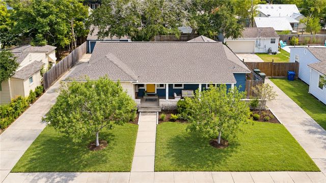 329 Laurel Dr, Corpus Christi, TX 78404