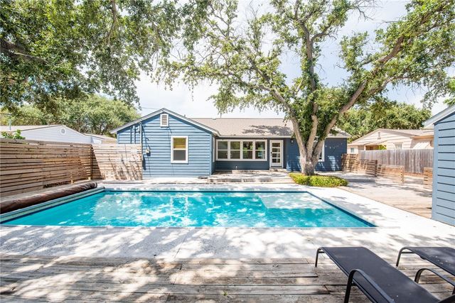 329 Laurel Dr, Corpus Christi, TX 78404