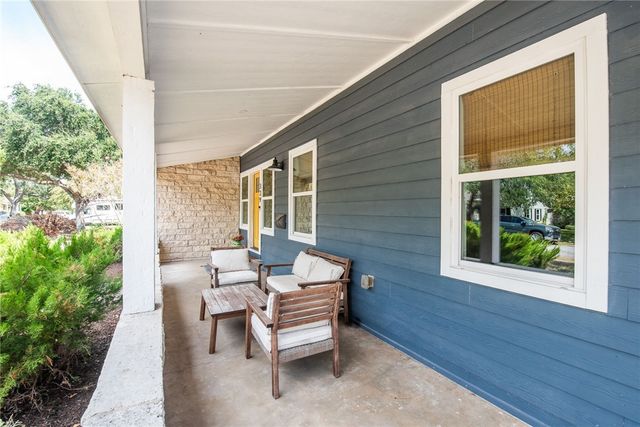 329 Laurel Dr, Corpus Christi, TX 78404