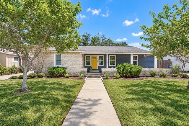 329 Laurel Dr, Corpus Christi, TX 78404