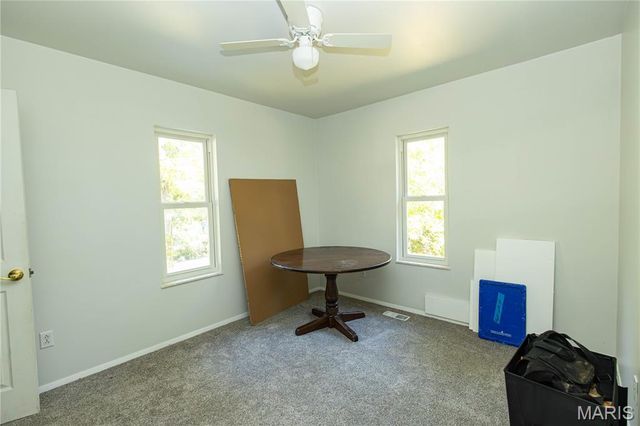 1660 Valley Drive, High Ridge, MO 63049