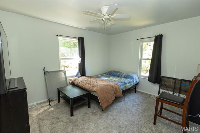 1660 Valley Drive, High Ridge, MO 63049