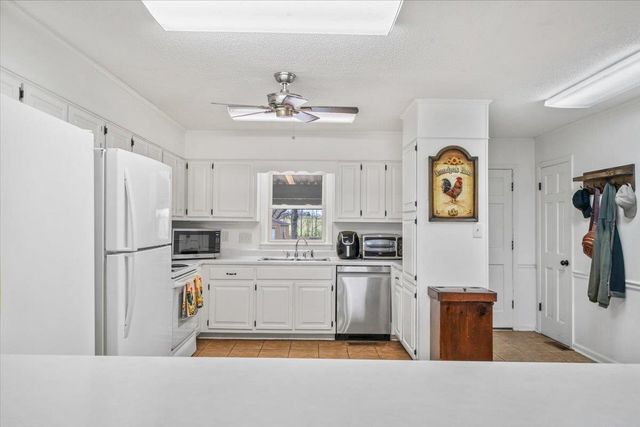 2051 SOLO RD, Covington, TN 38019