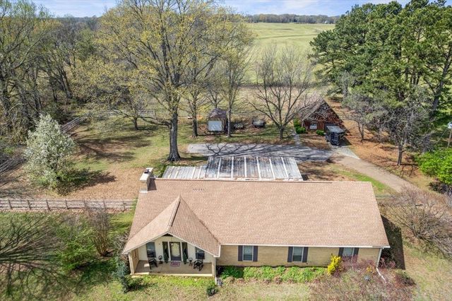 2051 SOLO RD, Covington, TN 38019