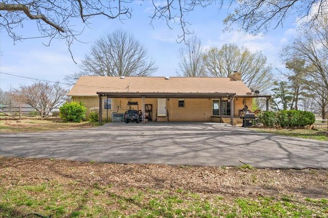 2051 SOLO RD, Covington, TN 38019